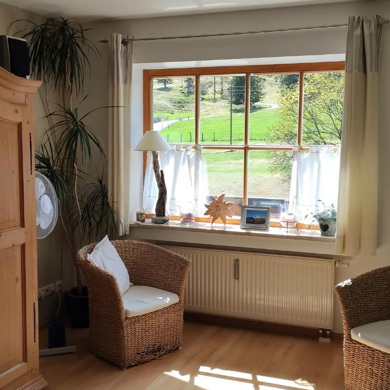 Ferienwohnungen Kral - Apartment mit 2 Schlafzimmern und Balkon - 22