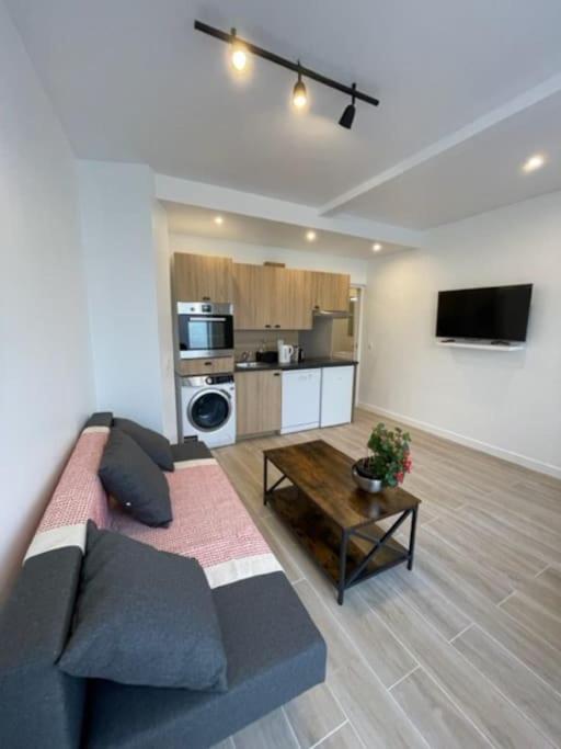 Paris Maurice Nordmann superbe 2 pièces - Appartement 1 Chambre - 9