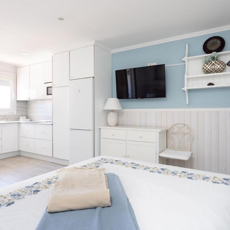 3 apartments 50m from the Las Americas Promenade with heated pool - Estudio - 7