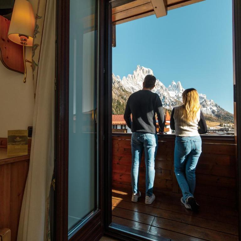 Hotel Belvedere - Camera Superior Matrimoniale/Doppia con Letti Singoli con Vista Montagna - 2