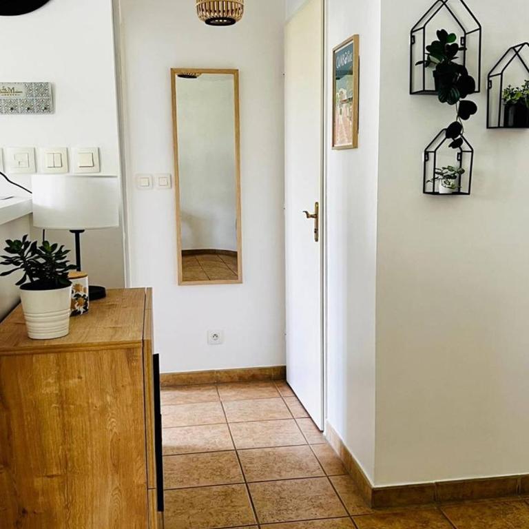 Appartement T2 moderne avec terrasse, parking et accès internet - Cambo-les-Bains - Appartement 1 Chambre - 2