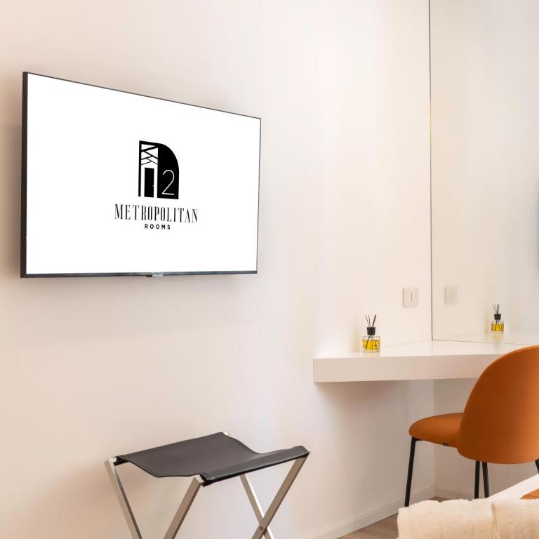 Metropolitan Rooms - Deluxe Room - 14
