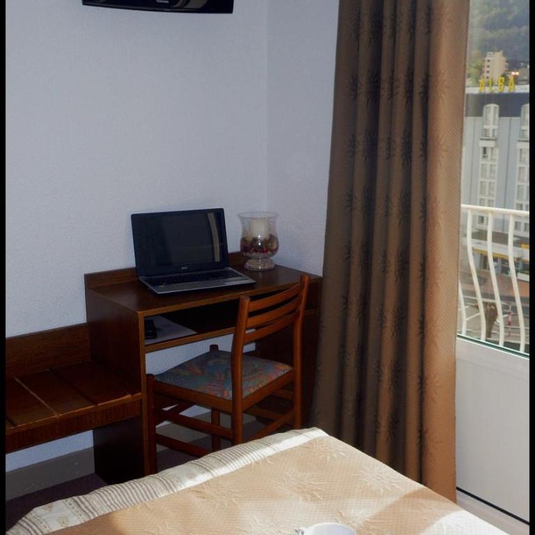 Adonis Lourdes - Notre Dame de la Sarte - Chambre Lits Jumeaux - Vue sur Patio - 3
