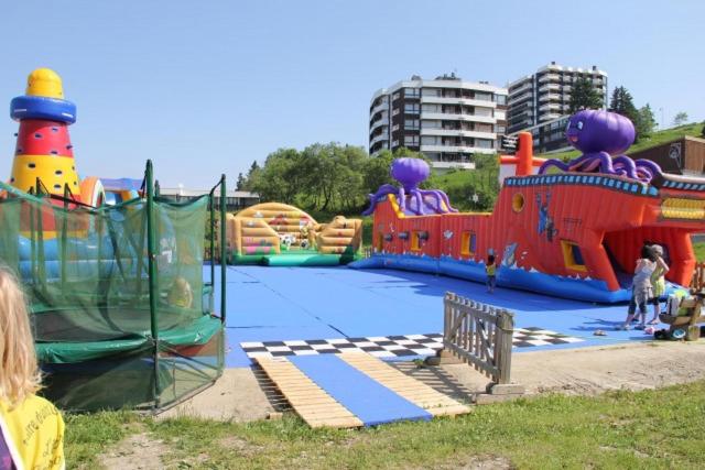 Appartement 2 chambres 5/7 pers proche centre commercial avec piscine - Appartement 2 Chambres - 5