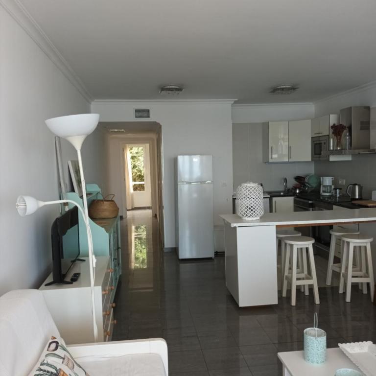 Great oportunity Costa Adeje Holiday apartment first sea line Free Wifi - Apartamento de 1 dormitorio - 22