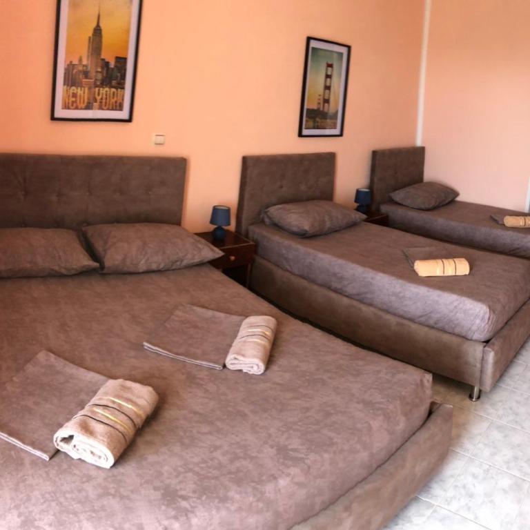 Guest House Green Garden - Quadruple Room with Terrace - 3