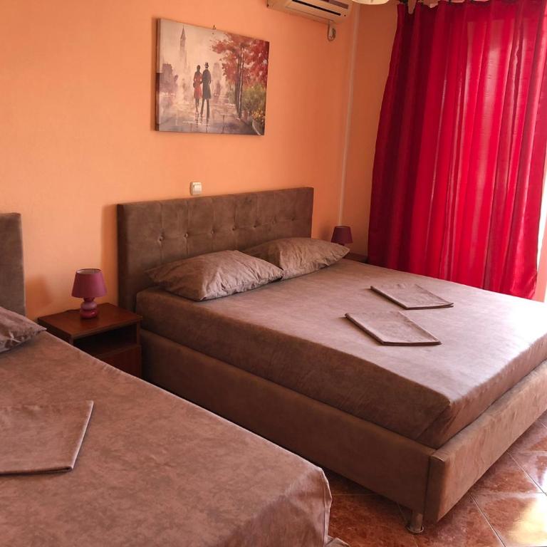 Guest House Green Garden - Triple Room with Balcony - 4