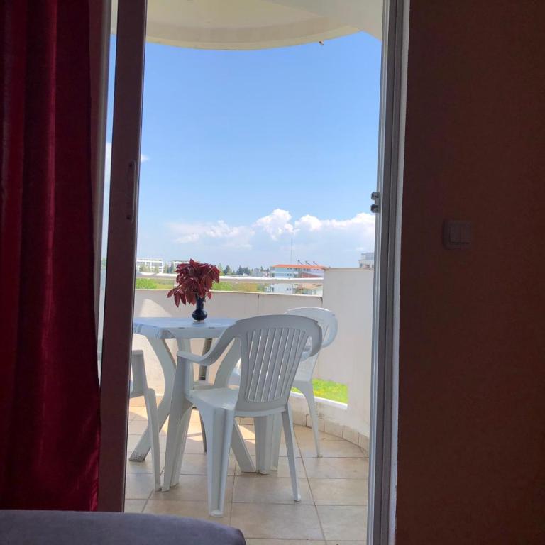 Guest House Green Garden - Triple Room with Balcony - 2
