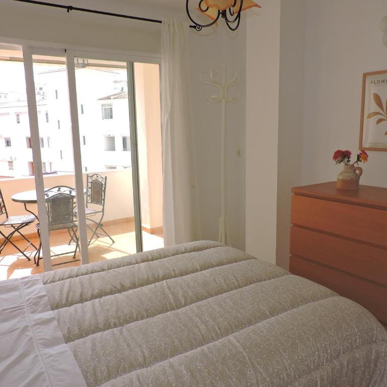 Bonito ático con terraza - Apartamento de 1 dormitorio - 7