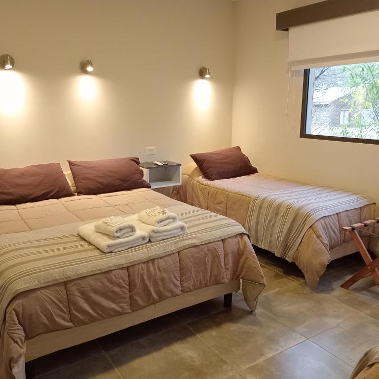 Posada y Cabañas El Barranco - Habitación cuádruple - 2