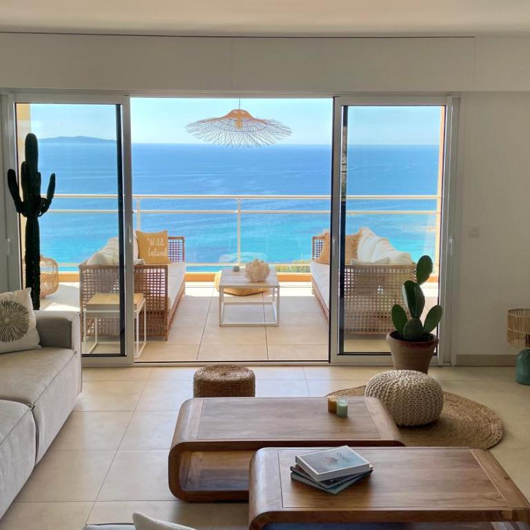 Paillote Perchée à 180 ° sur la mer - Apartment - 1