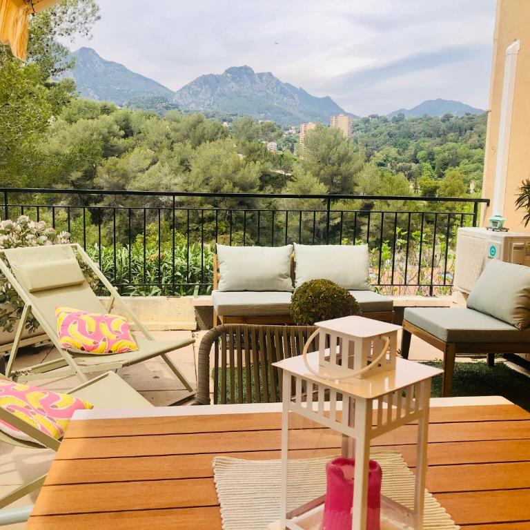 Mon Appart avec Terrasse et Piscine - Appartement avec Terrasse - 1