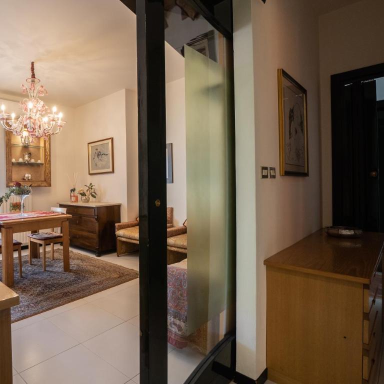 Suite Leone - Three-Bedroom Apartment - 8