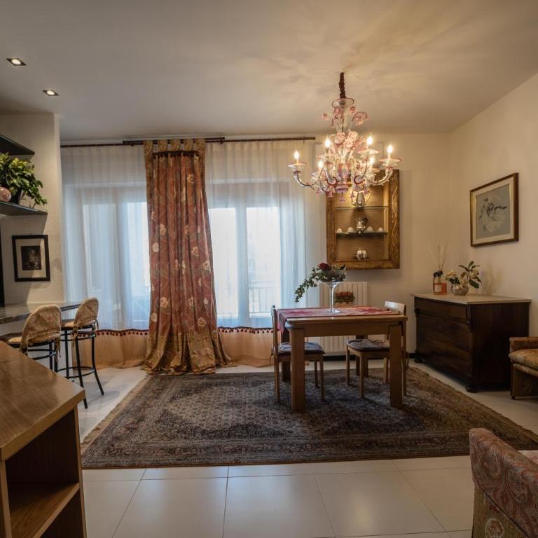 Suite Leone - Three-Bedroom Apartment - 9