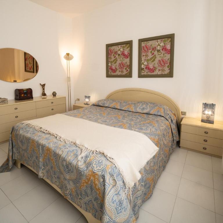 Suite Leone - Three-Bedroom Apartment - 21