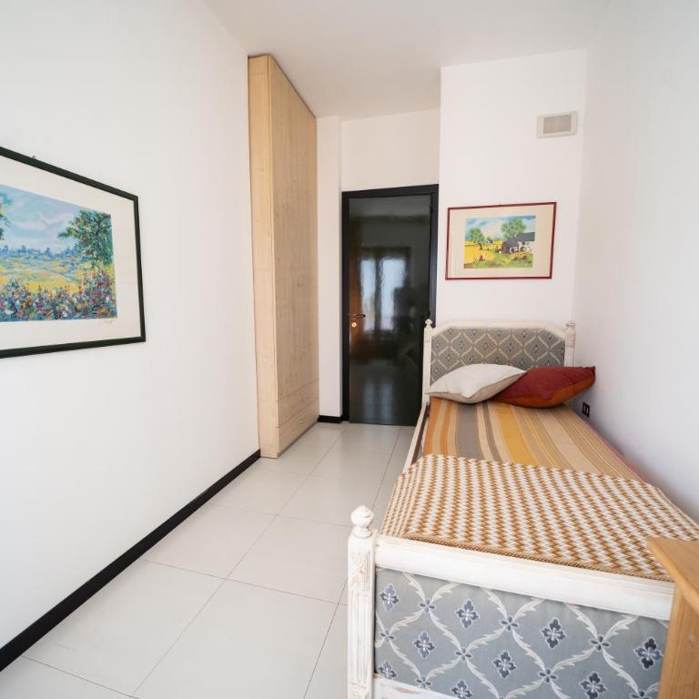 Suite Leone - Three-Bedroom Apartment - 20