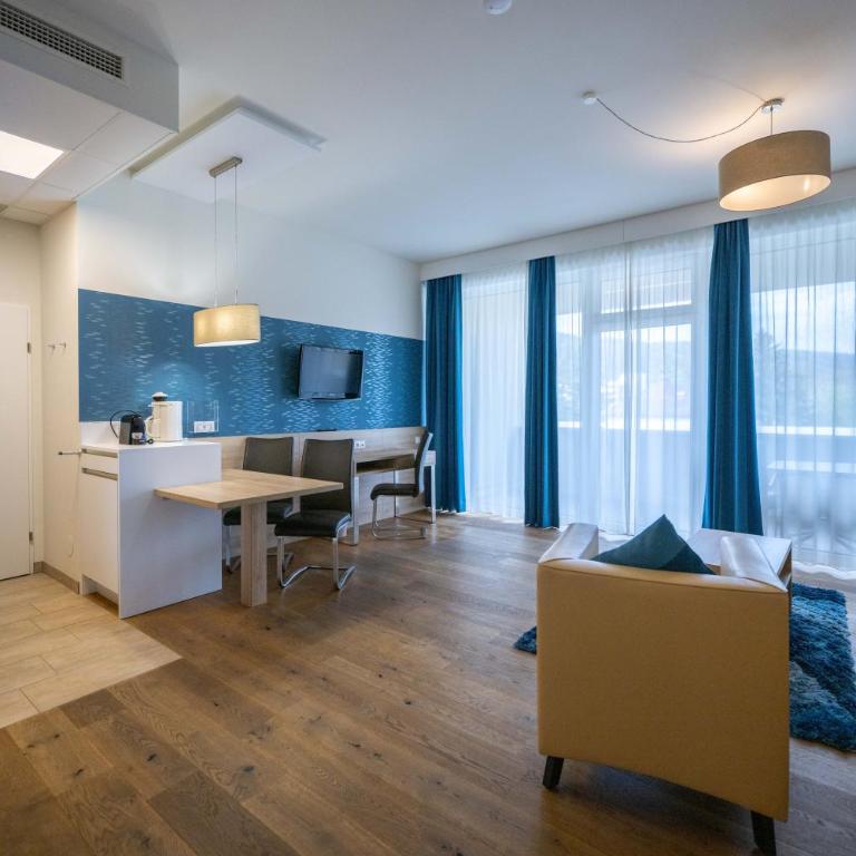 PM-PremiumAPART Strassgang - Junior Suite mit Balkon - 10
