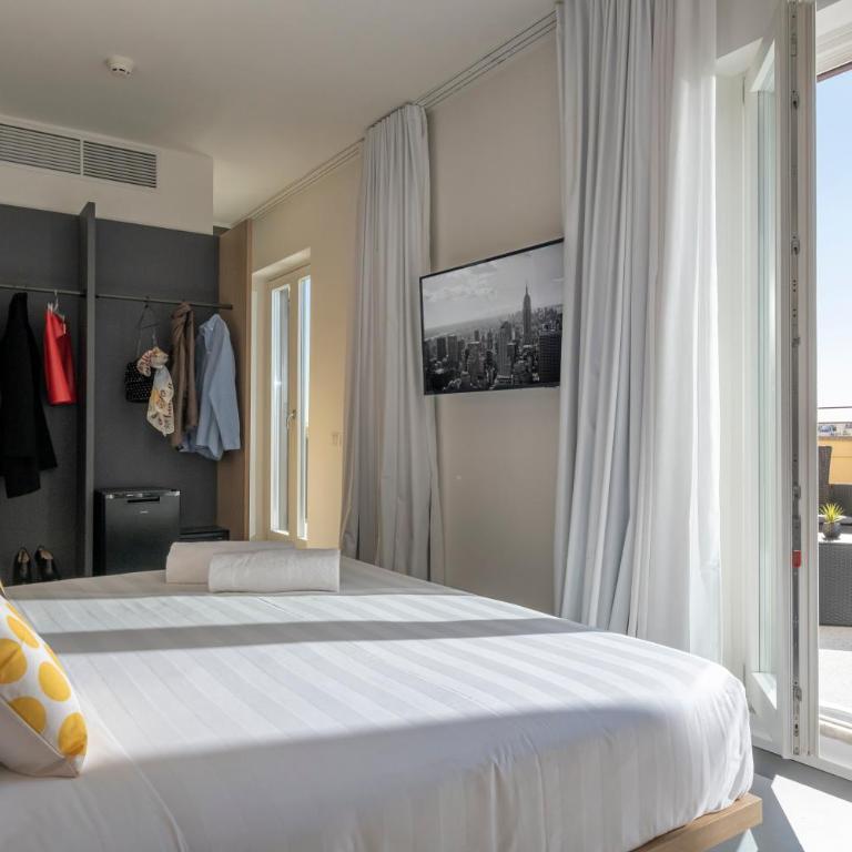 Camplus Hotel Roma Centro - Suite Deluxe - 2