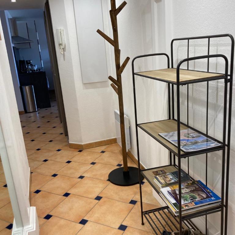 Port Marine - T3 calme, avec terrasse, piscine, près de la plage - Apartamento de 2 dormitorios - 10