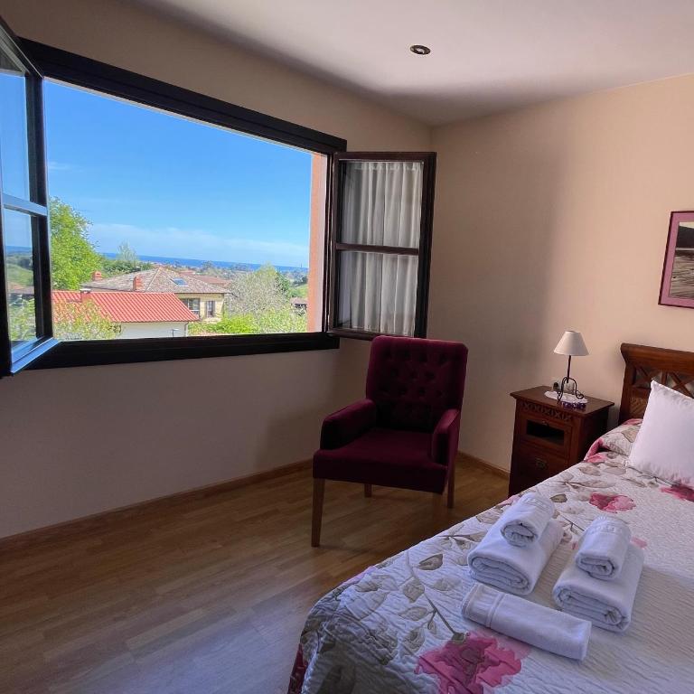 Hotel Rural El Texeu - Family Room - 13