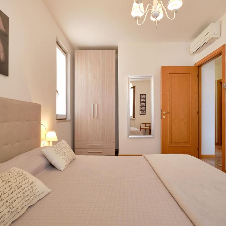 ApartmentsGarda - GardaLux Apartments - Appartamento con 2 Camere da Letto - 23