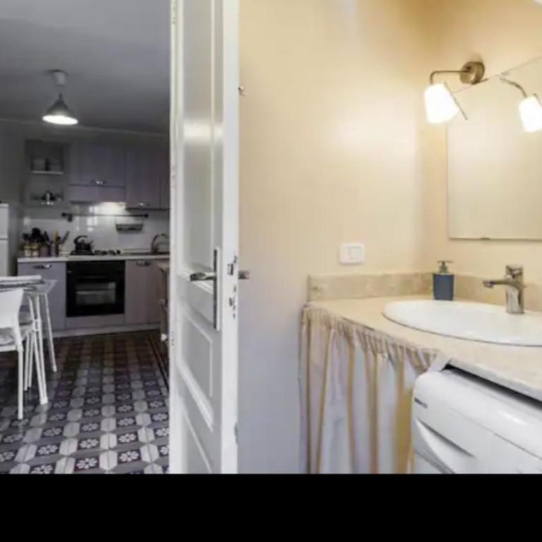 reitano flat 1 by vacation flat catania - Two-Bedroom Apartment - 13