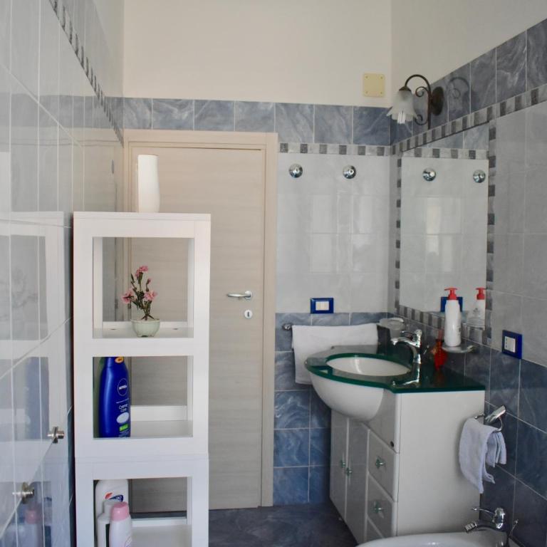Nelly’s House - Casa con 2 Camere da Letto - 20