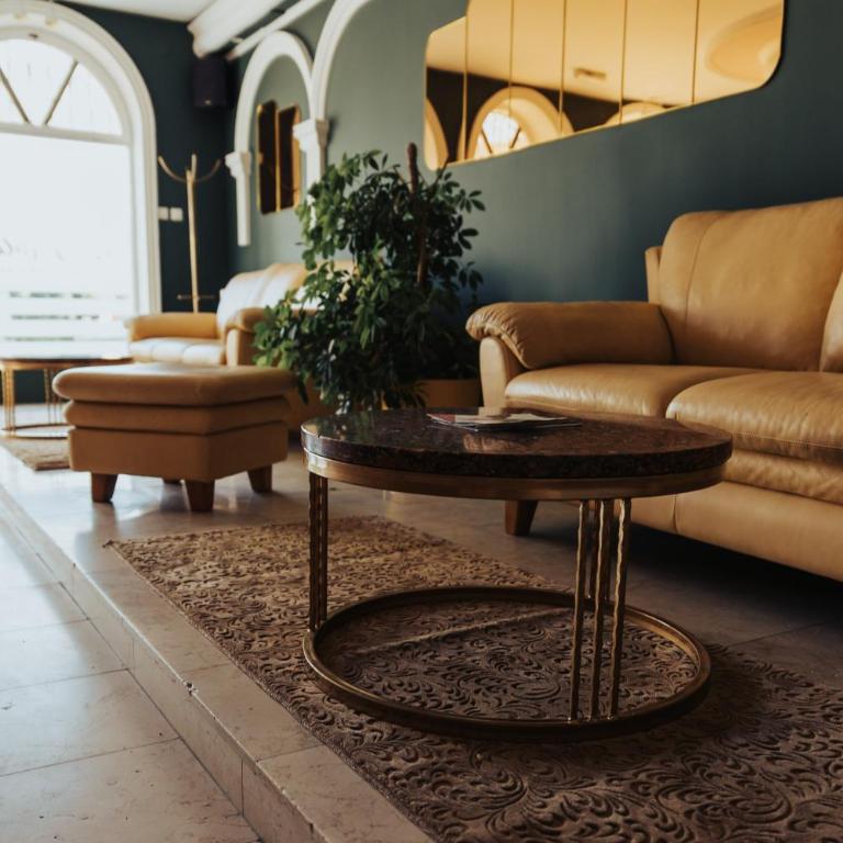 DuMalux Royal - Two-Bedroom Apartment - 39