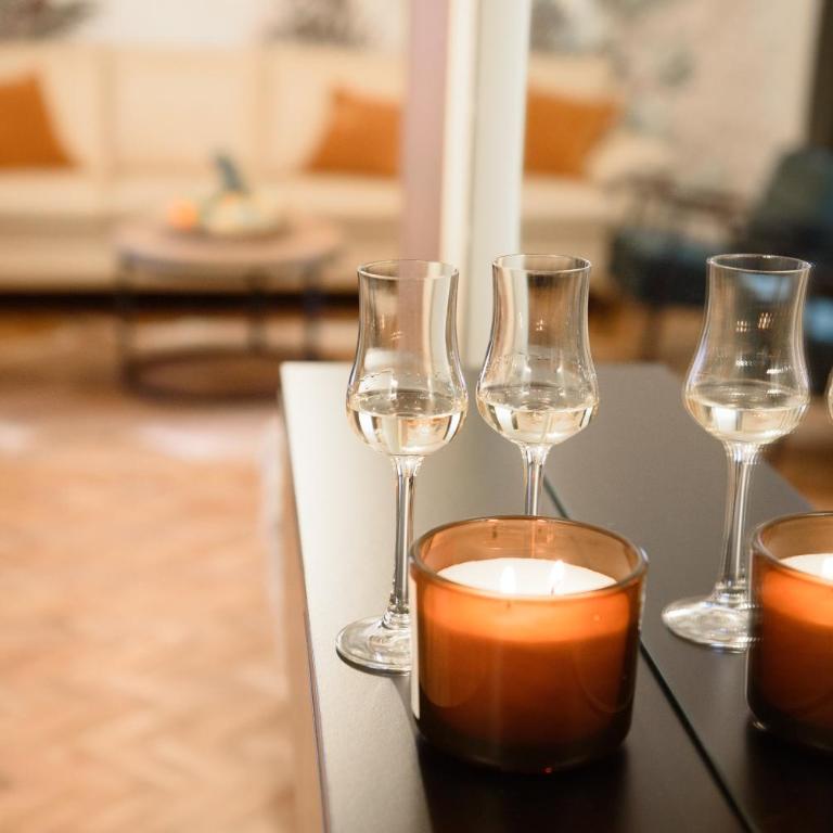 DuMalux Royal - Two-Bedroom Apartment - 26