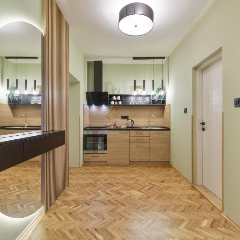 DuMalux Royal - Two-Bedroom Apartment - 6