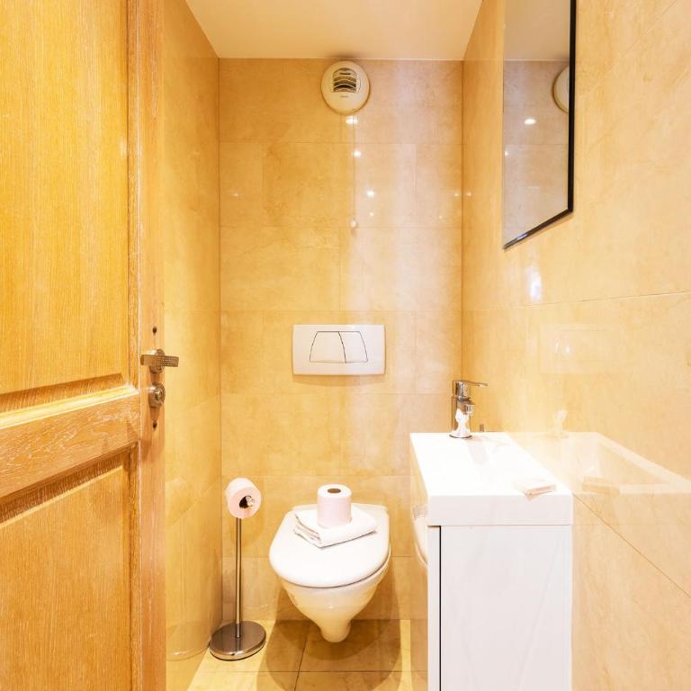 EZE VISTA AP4328 By Riviera Holiday Homes - Apartment with Sea View - 24