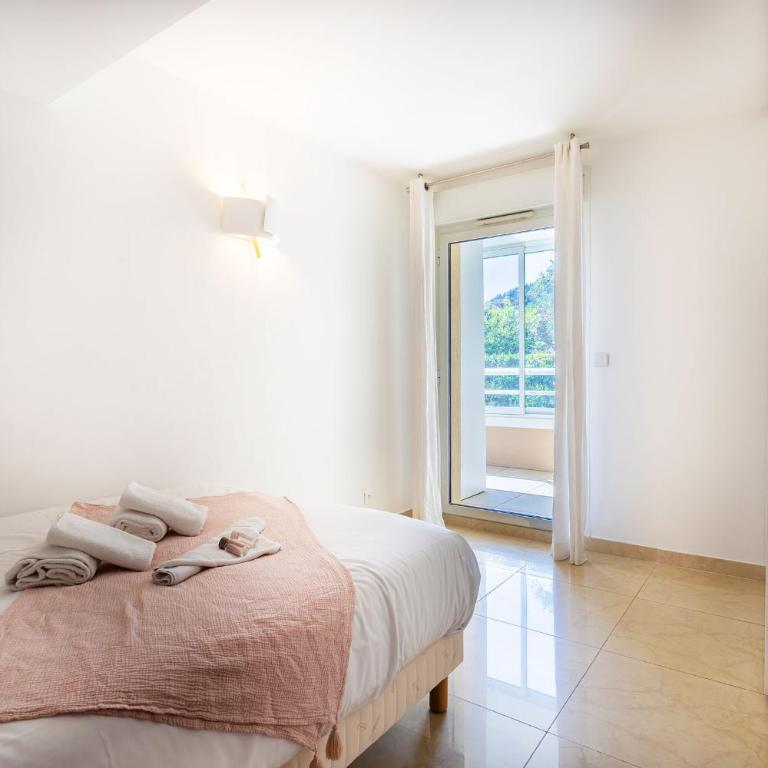 EZE VISTA AP4328 By Riviera Holiday Homes - Apartment with Sea View - 26