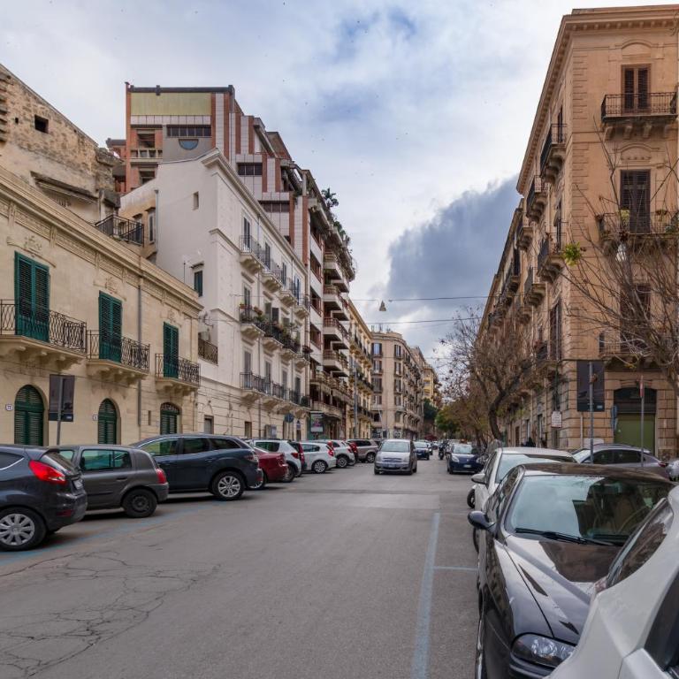APPALERMO la tua casa ideale per visitare la città - Three-Bedroom Apartment - 41