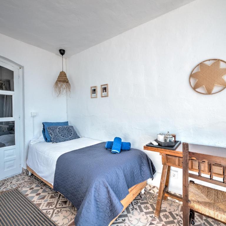 Newly renovated apartment in Nerja with huge pool - Apartamento de 2 dormitorios - 10