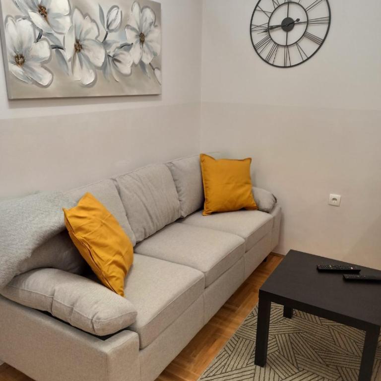 Ema Lux 3 - Apartman sa 1 Spavaćom Sobom - 2