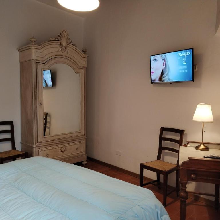 APPARTAMENTO CISTERNA 33 - Two-Bedroom Apartment - 21