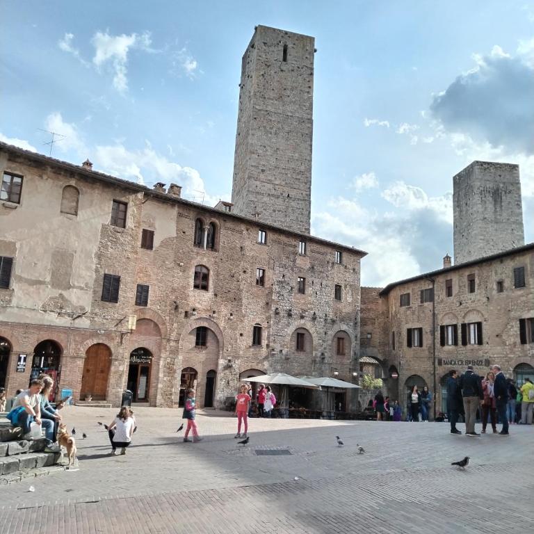 APPARTAMENTO CISTERNA 33 - Two-Bedroom Apartment - 27