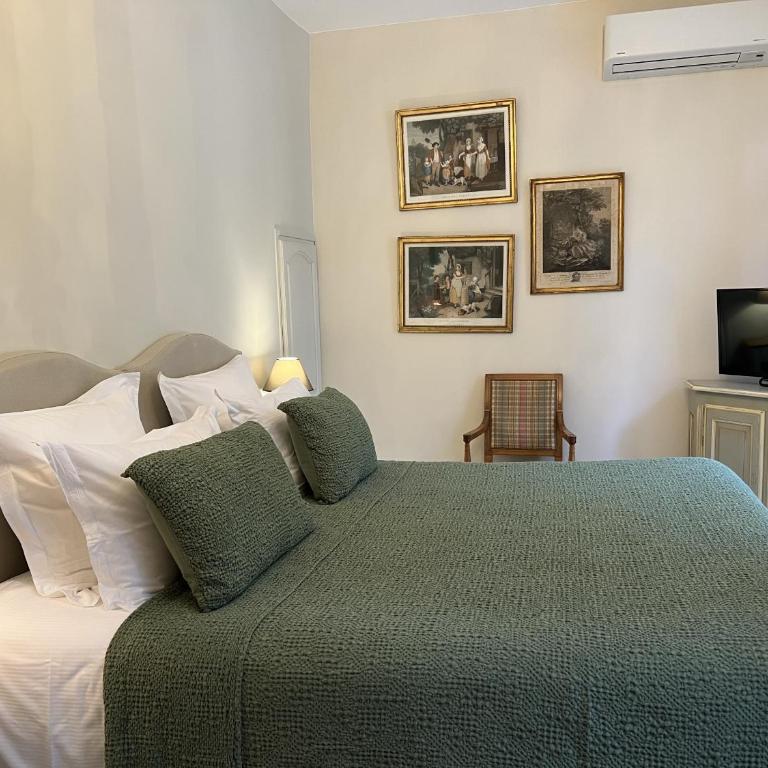 N°15 Les Confidences - Chambres d'Hôtes - Deluxe Doppelzimmer mit italienischer Dusche - 1