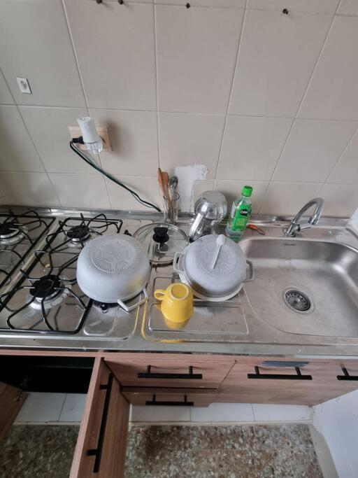 Aparta estudio bonito, independiente bien ubicado - Apartamento de 1 dormitorio - 6