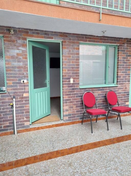 Aparta estudio bonito, independiente bien ubicado - Apartamento de 1 dormitorio - 15