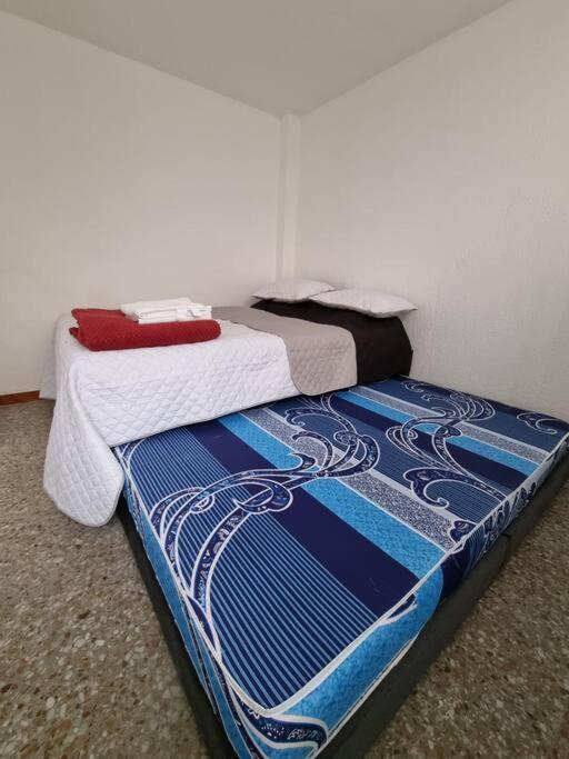 Aparta estudio bonito, independiente bien ubicado - Apartamento de 1 dormitorio - 16