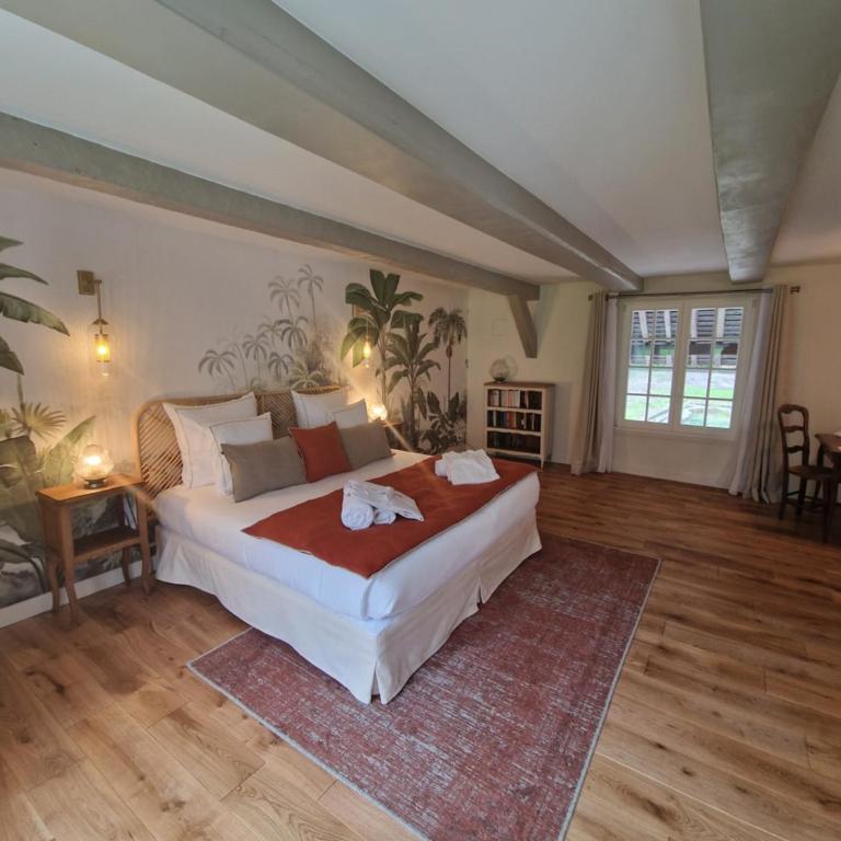 Au Moulin Saint Nicol - Honfleur - Chambre 2 : Chambre Double Deluxe avec Douche et Baignoire - Vue sur Jardin et Fleuve - 8
