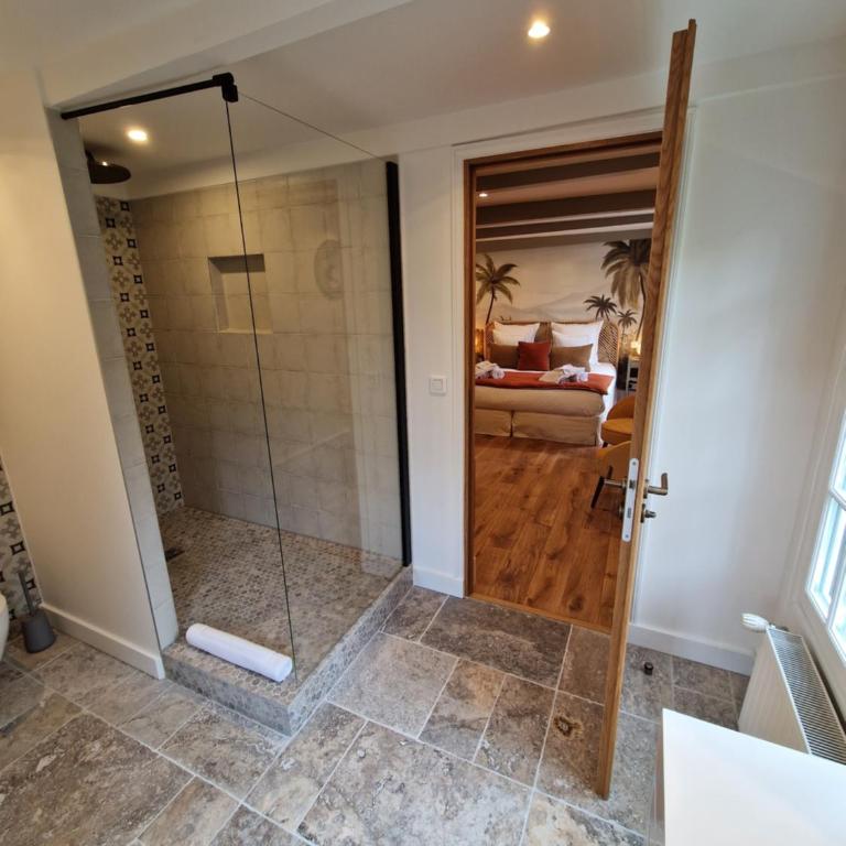Au Moulin Saint Nicol - Honfleur - Chambre 5 : Chambre Double avec Douche - Vue sur Jardin - 6