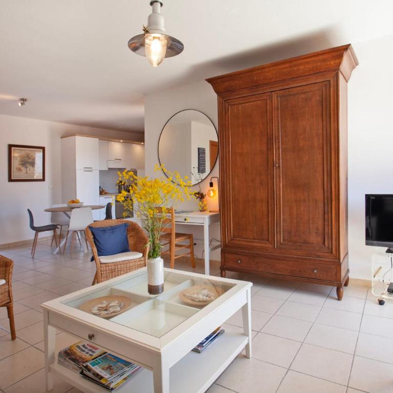 casa notte appart spacieux calme Plage et centre de calvi 15 min à pied - Apartamento - 7
