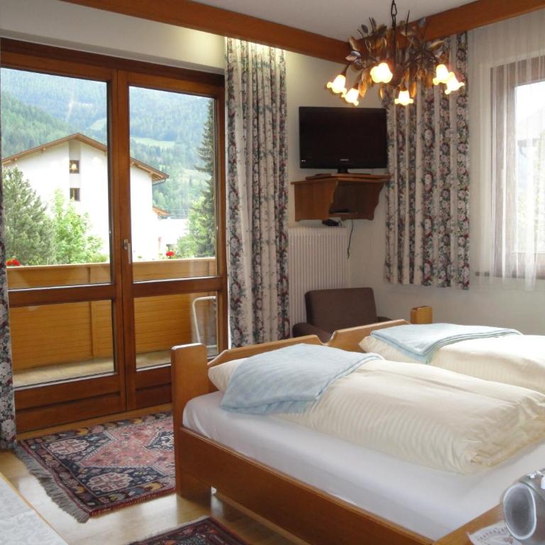 Pension & Appartement Steinwender - Doppelzimmer mit Balkon - 2