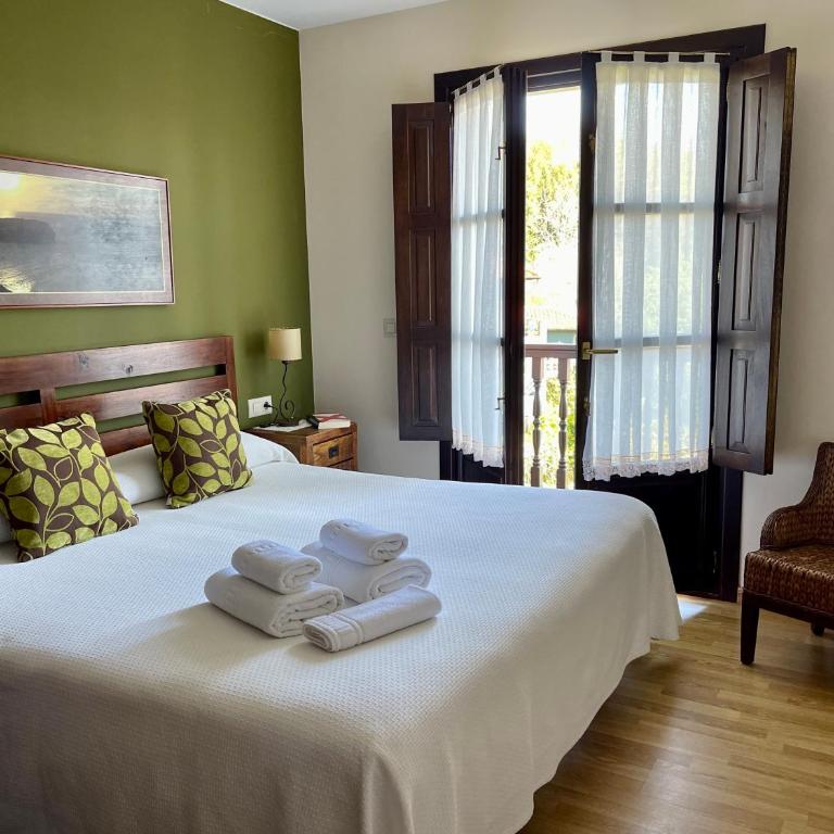 Hotel Rural El Texeu - Double or Twin Room with Balcony - 1