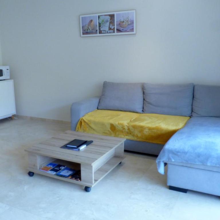 Mer, plages, piscine, paysages ydilliques:LE REVE! - Appartement 2 Chambres - 12