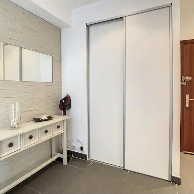 Superbe Appartement 2p avec place de parking - Appartement 1 Chambre - 6
