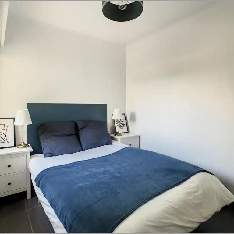 Superbe Appartement 2p avec place de parking - Appartement 1 Chambre - 8