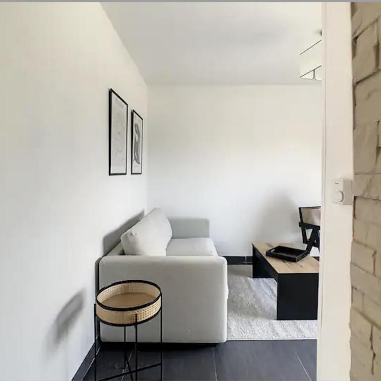 Superbe Appartement 2p avec place de parking - Appartement 1 Chambre - 5